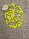 Osterhase mit Fahrrad